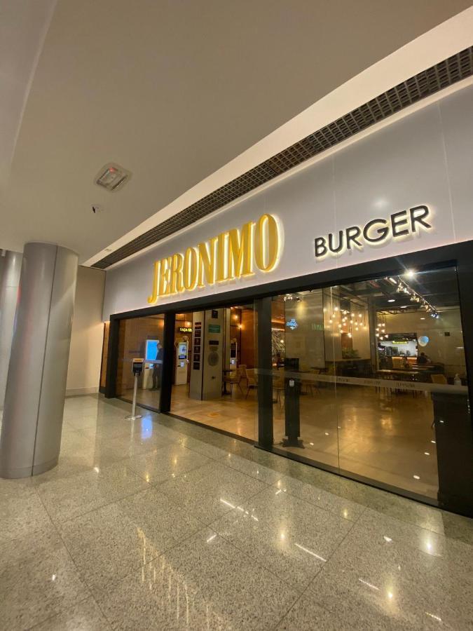 Apartamento Moderno No Df Plaza Brasilia Exterior photo